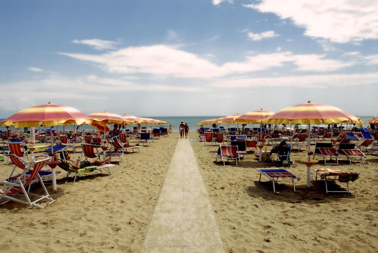 Zero5.Zero5 Lejlighed Lignano Sabbiadoro Eksteriør billede